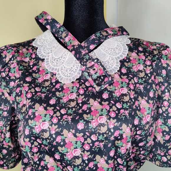 Vintage floral pattern dress - Picture 4 of 4